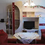 Pustane