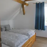 Pustane * Neu Zauche