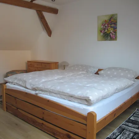 Semesterbostad Pustane