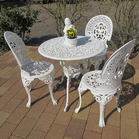 Semesterbostad Pustane